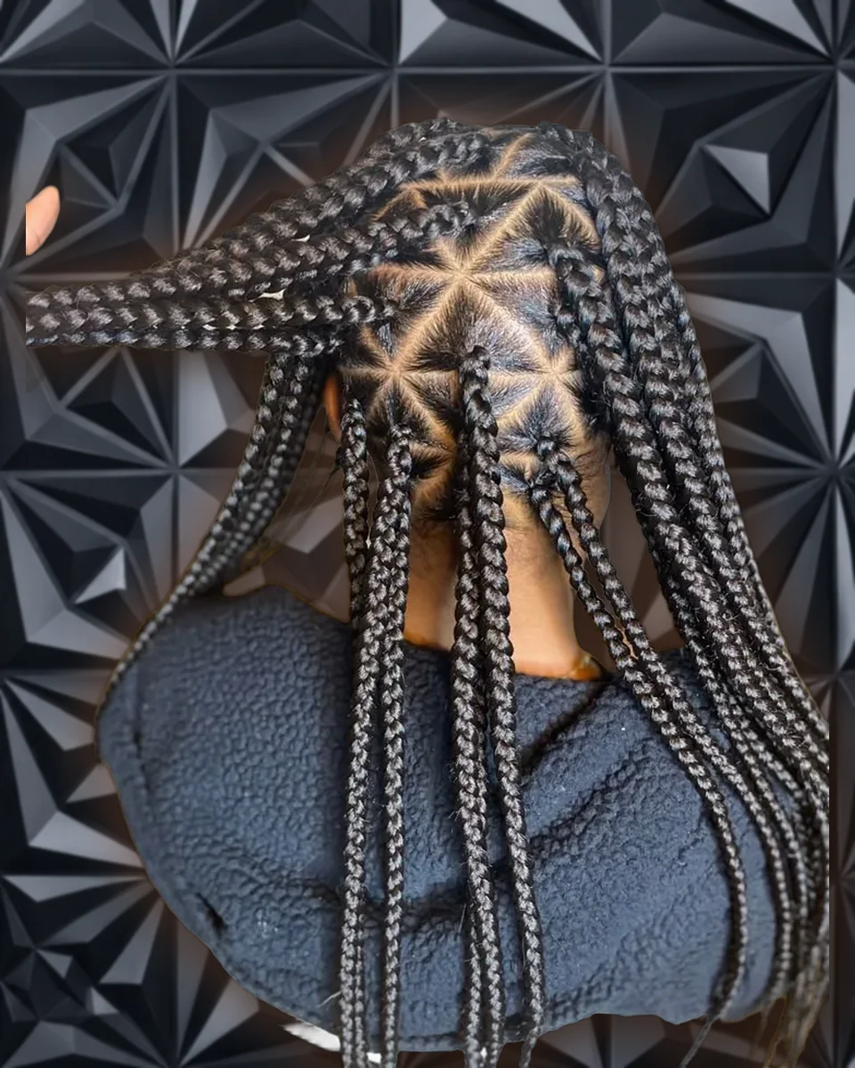 Triangle Braids by Vani's Braids